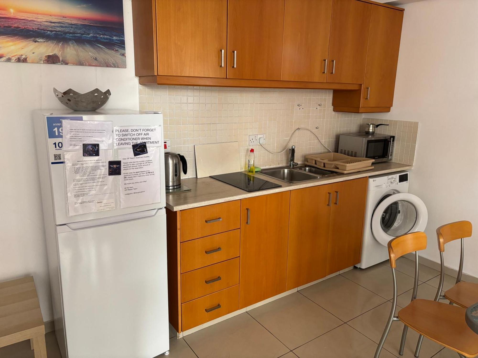 Vip Resort Apartment On Makenzie Beach Larnaca Dış mekan fotoğraf